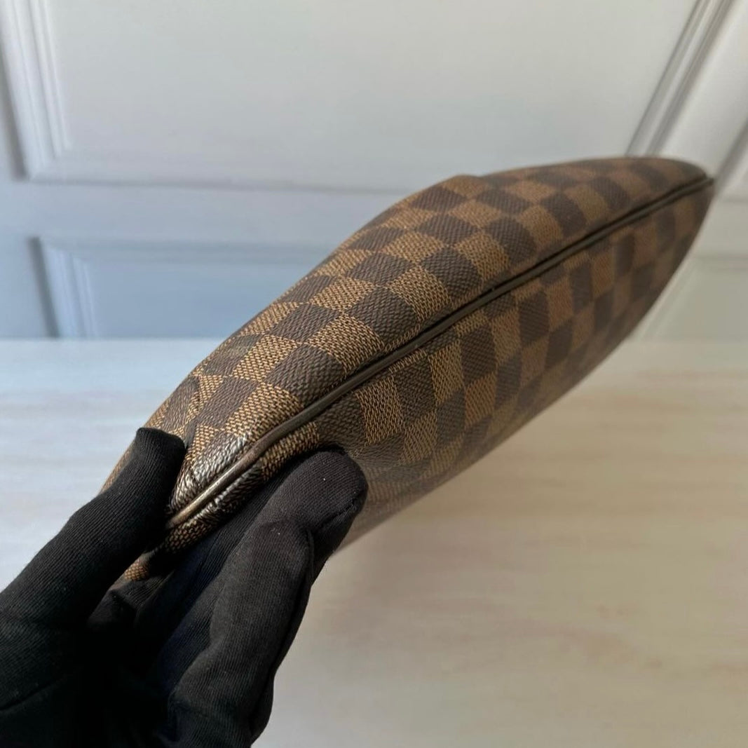 Louis Vuitton Crossbody