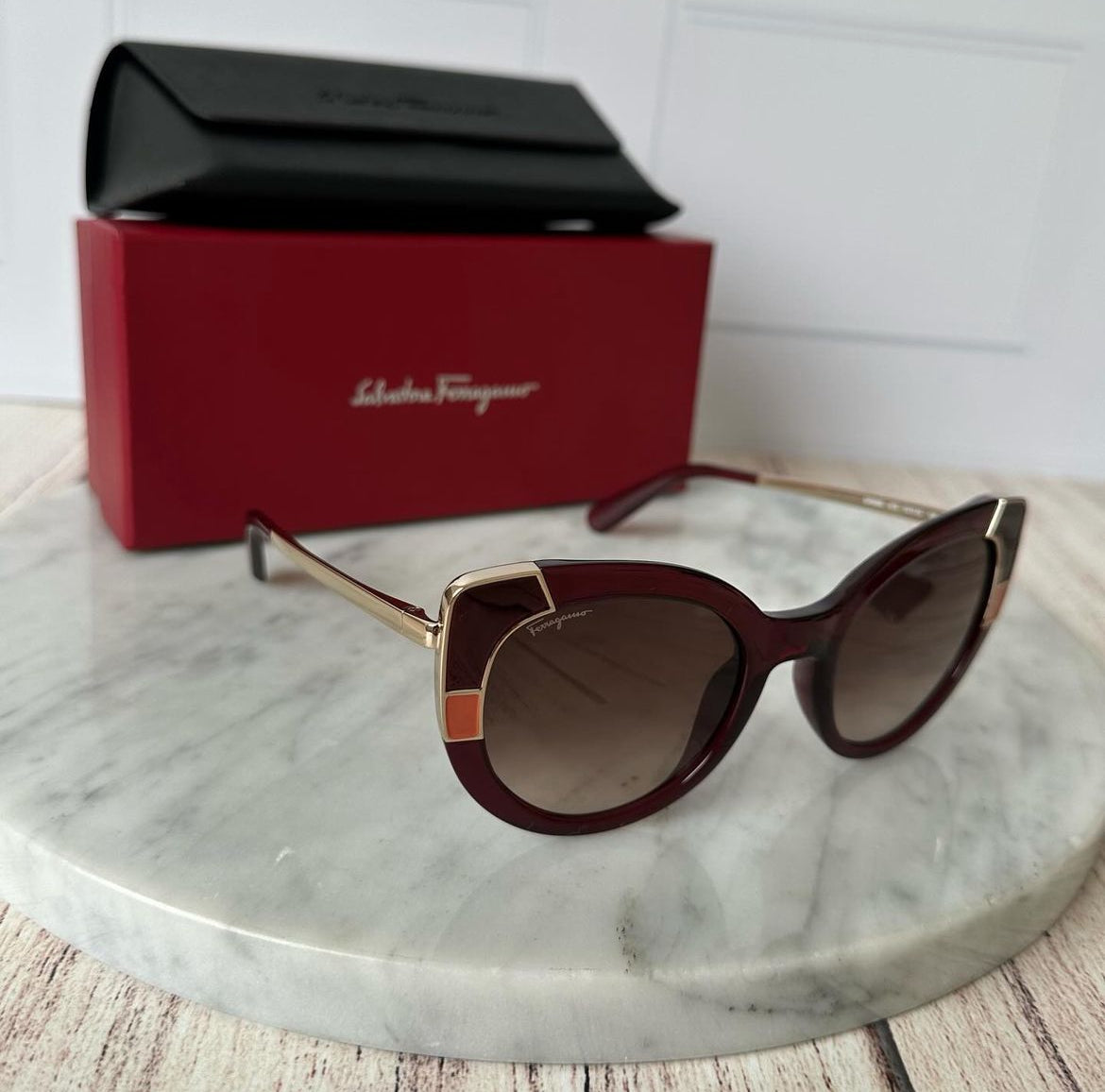 Salvatore Ferragamo Lentes De Sol