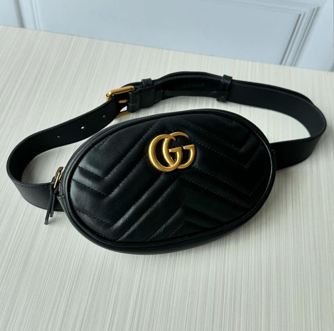 Gucci Canguro